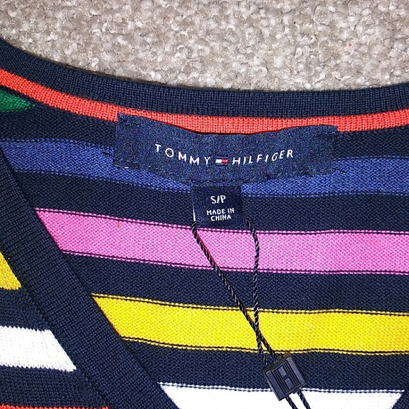 NWT Sz S Tommy Hilfiger Rainbow Stripe Sweater - Picture 8 of 8